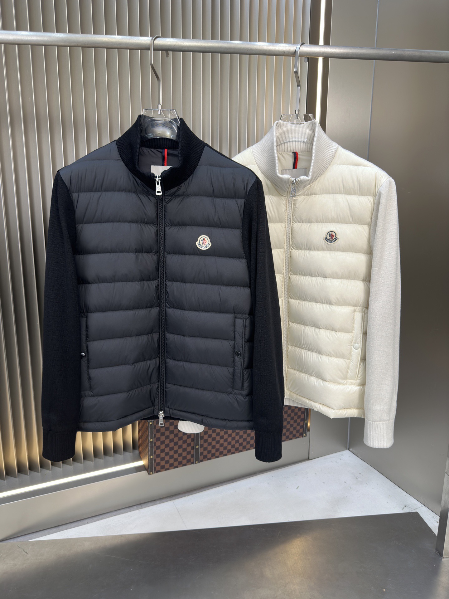 Moncler（モンクレール） 2025年最新作 ファッションデザイナーズモデル ダウン×ニットジャケット