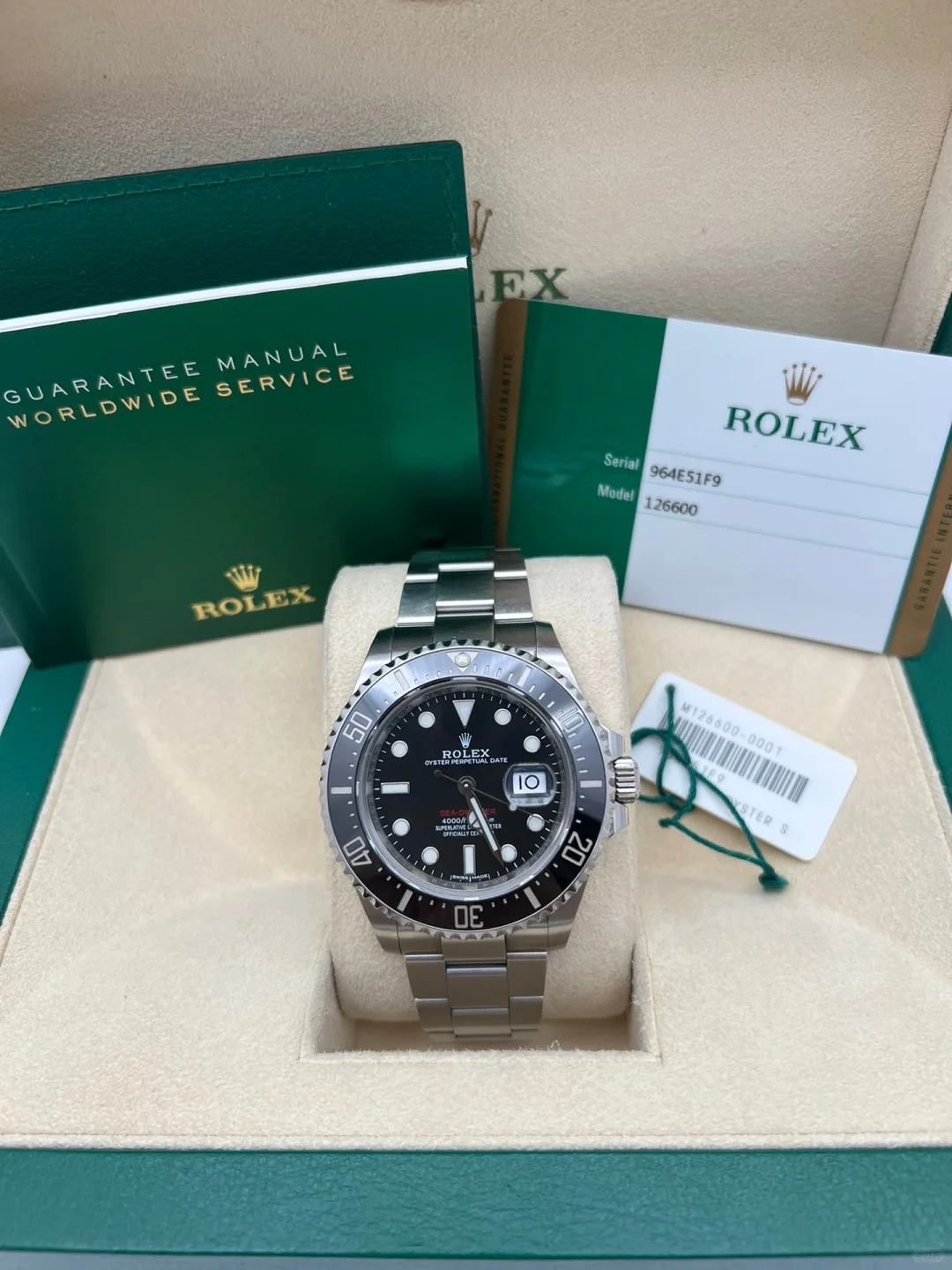 シードゥエラー  43MM時計