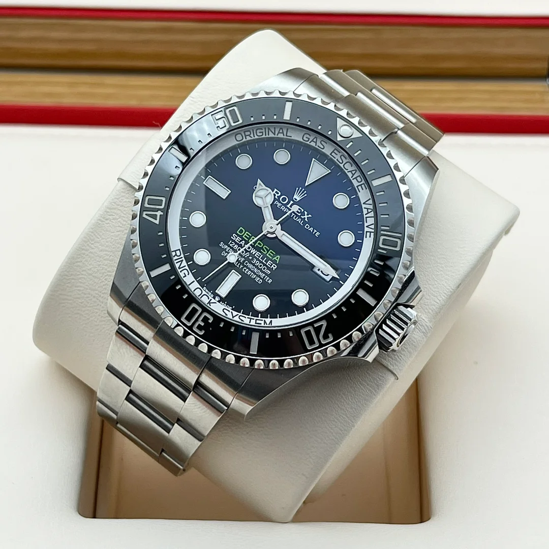 シードゥエラー ディープシー Dブルー  44MM時計