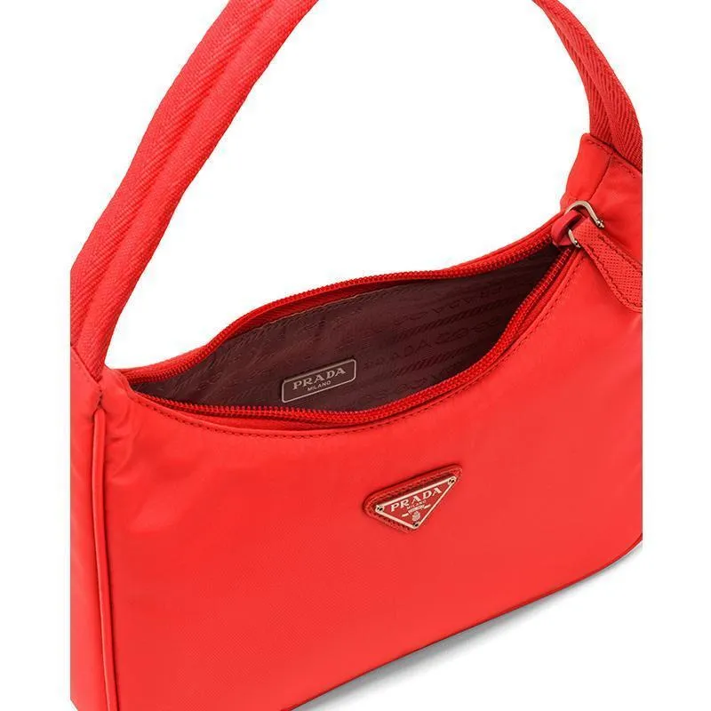 PRADA(プラダ) Re-Edition 2000 ナイロン ミニバッグ レッド