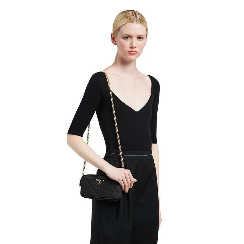 PRADA(プラダ) ナッパレザー ミニショルダーバッグ ブラック