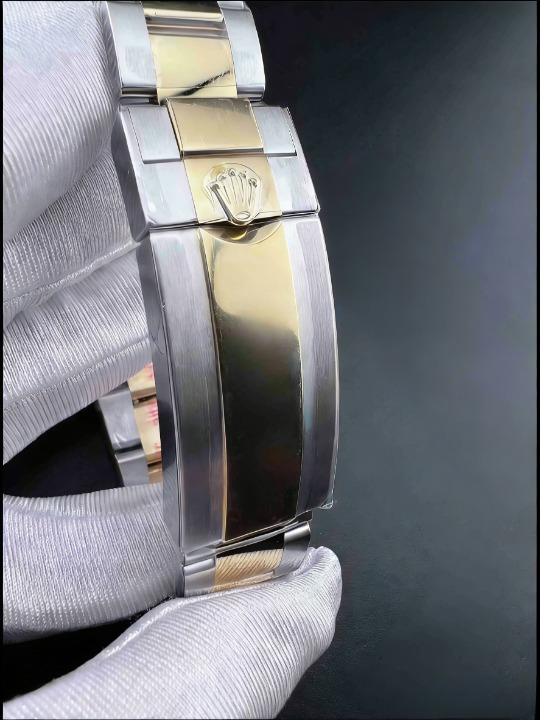 CLEANクリーン工場 ROLEXロレックスサプマリ ーナデイト41mm 126613LN コンビゴールド  ブラ ック文字盤  1:1級