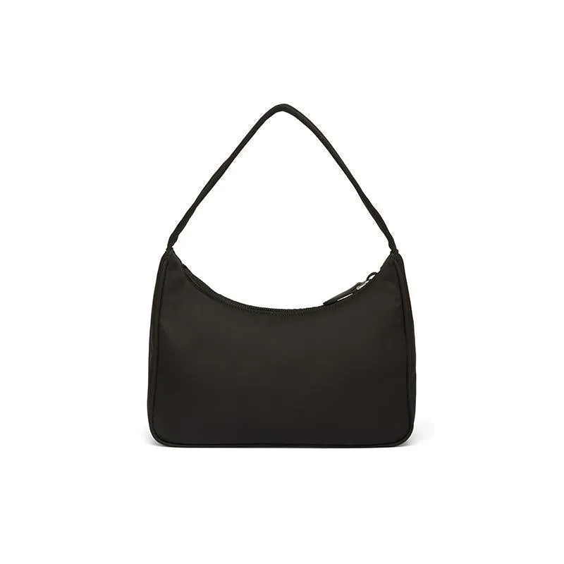 PRADA(プラダ) Re-Edition 2000 ナイロン ミニバッグ ブラック/レッド