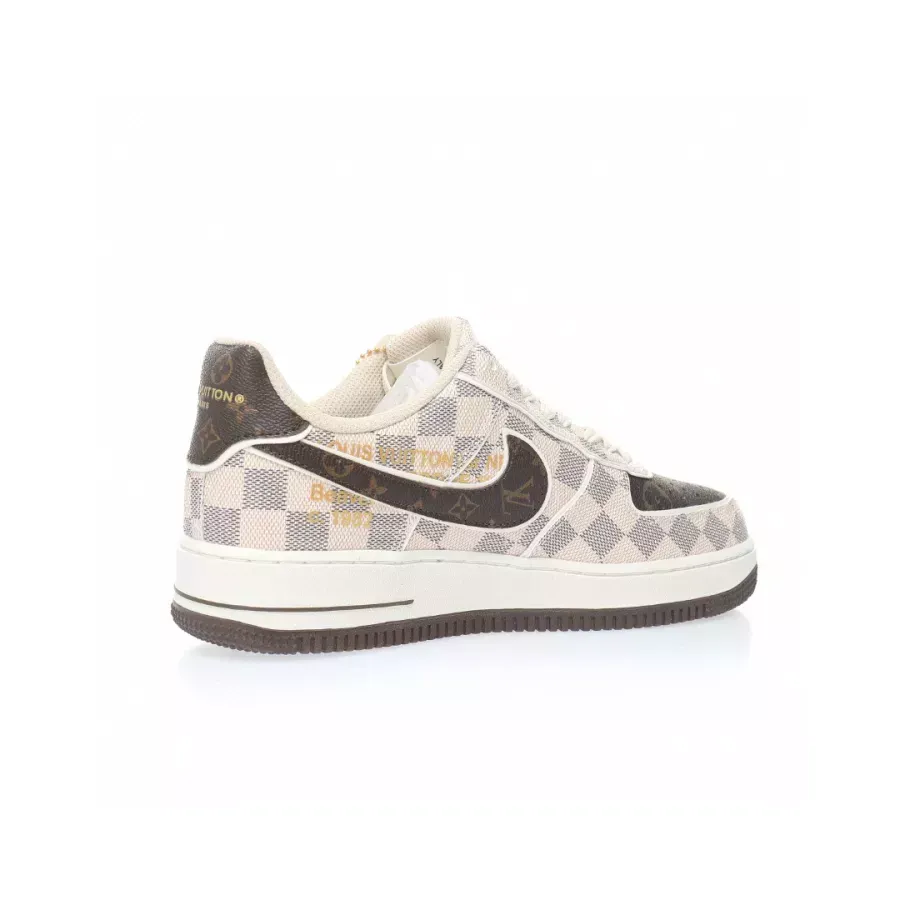 日本未入荷】♪超入手困難LOUIS VUITTON X NIKE AIR FORCE1【本物保証】【代金引換】