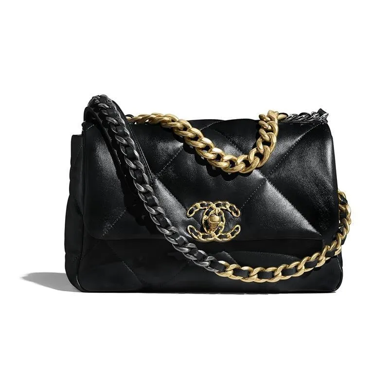 CHANEL(シャネル) 19 フラップ バッグ
