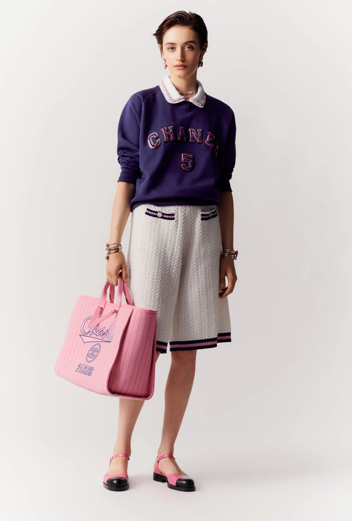 CHANEL (シャネル)  マキシ ショッピング バッグ