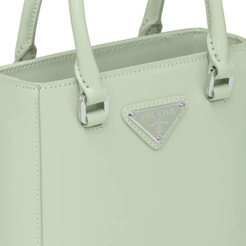PRADA(プラダ) スモール ブラッシュドレザー トートバッグ グリーン