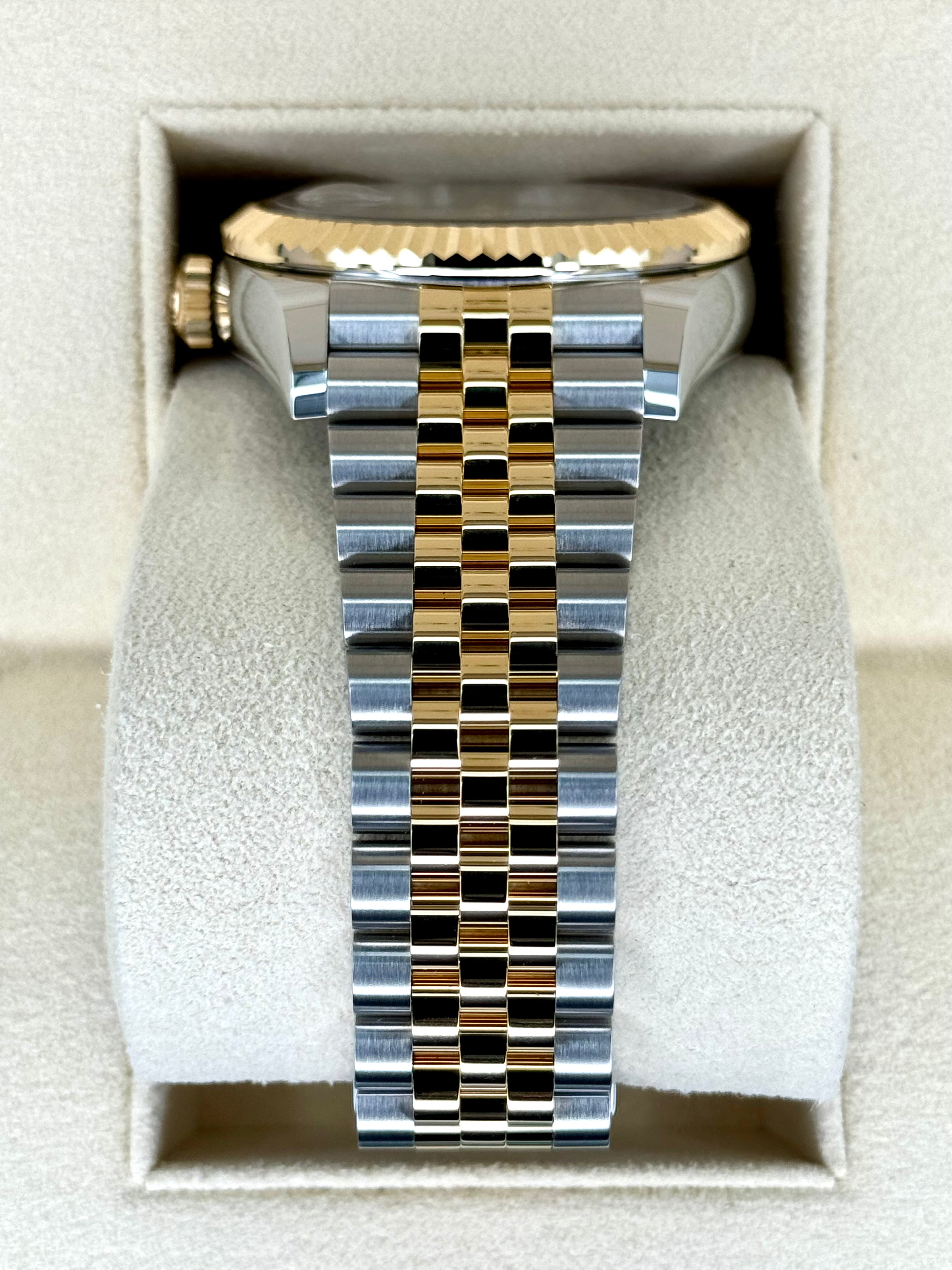 NEW 2024 ロレックス スカイドゥエラー 42mm 336933 ツートーンジュビリーホワイトダイヤル