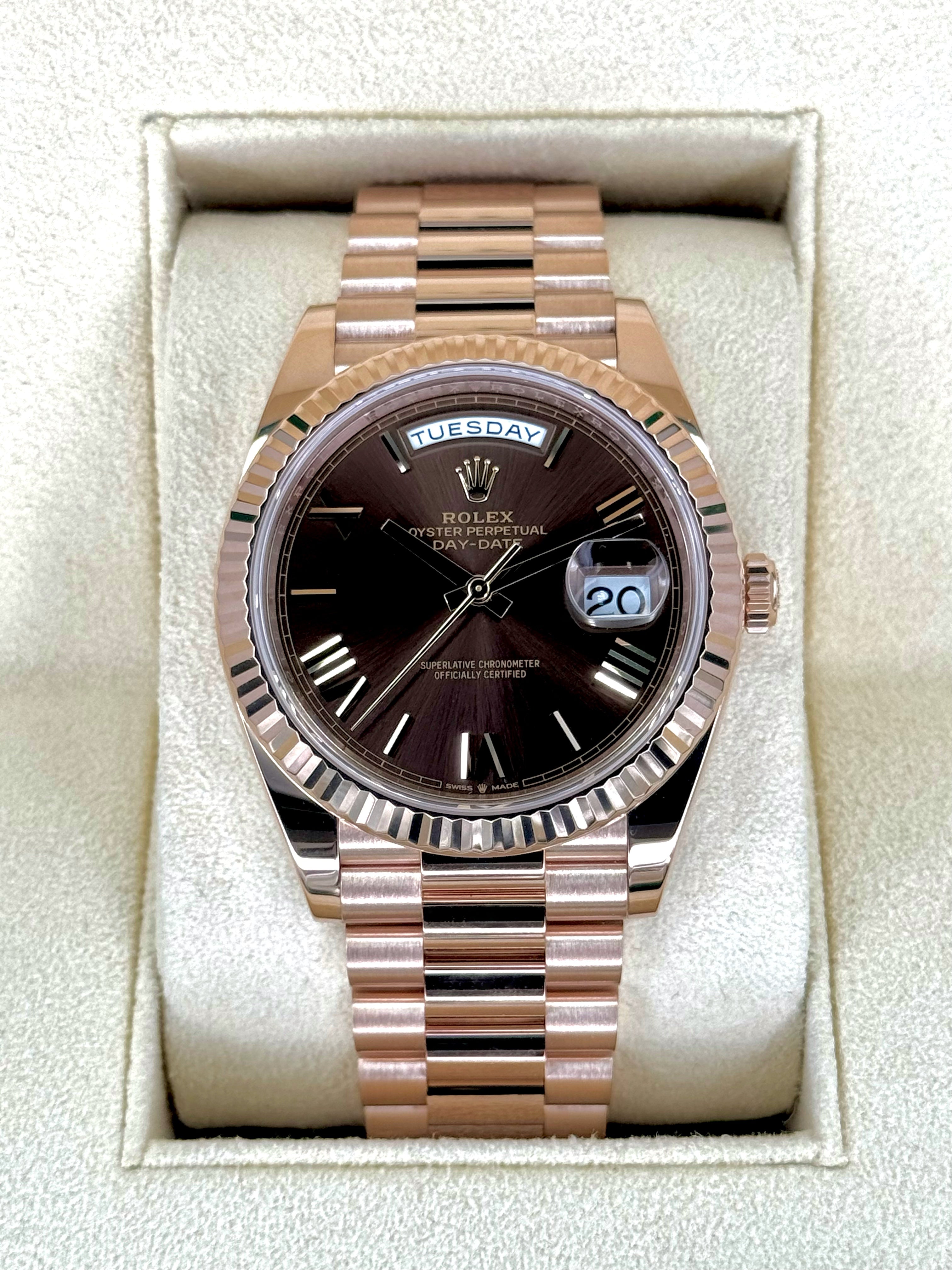 2024 ロレックス デイデイト 40mm 228235 ローズゴールド チョコレートダイヤル