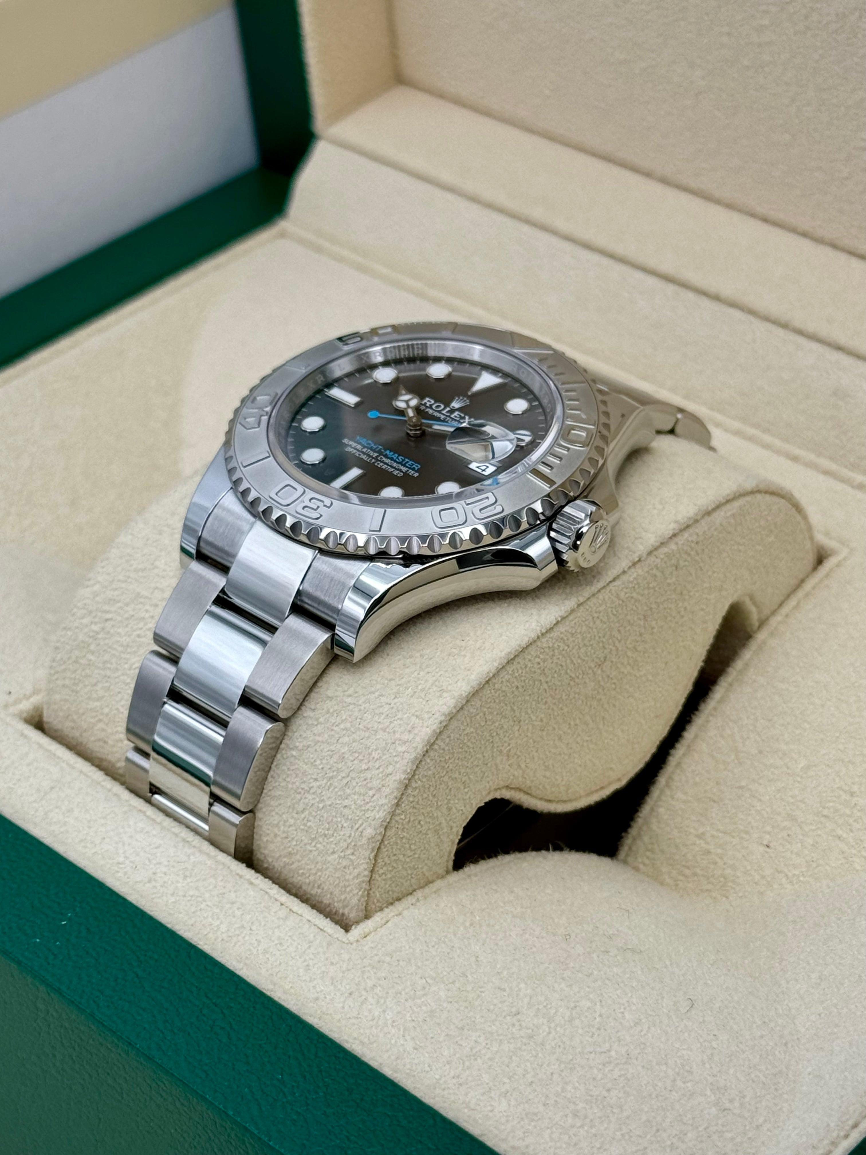 NEW 2024 ロレックス ヨットマスター 40mm 126622 ステンレススティール ロジウム文字盤