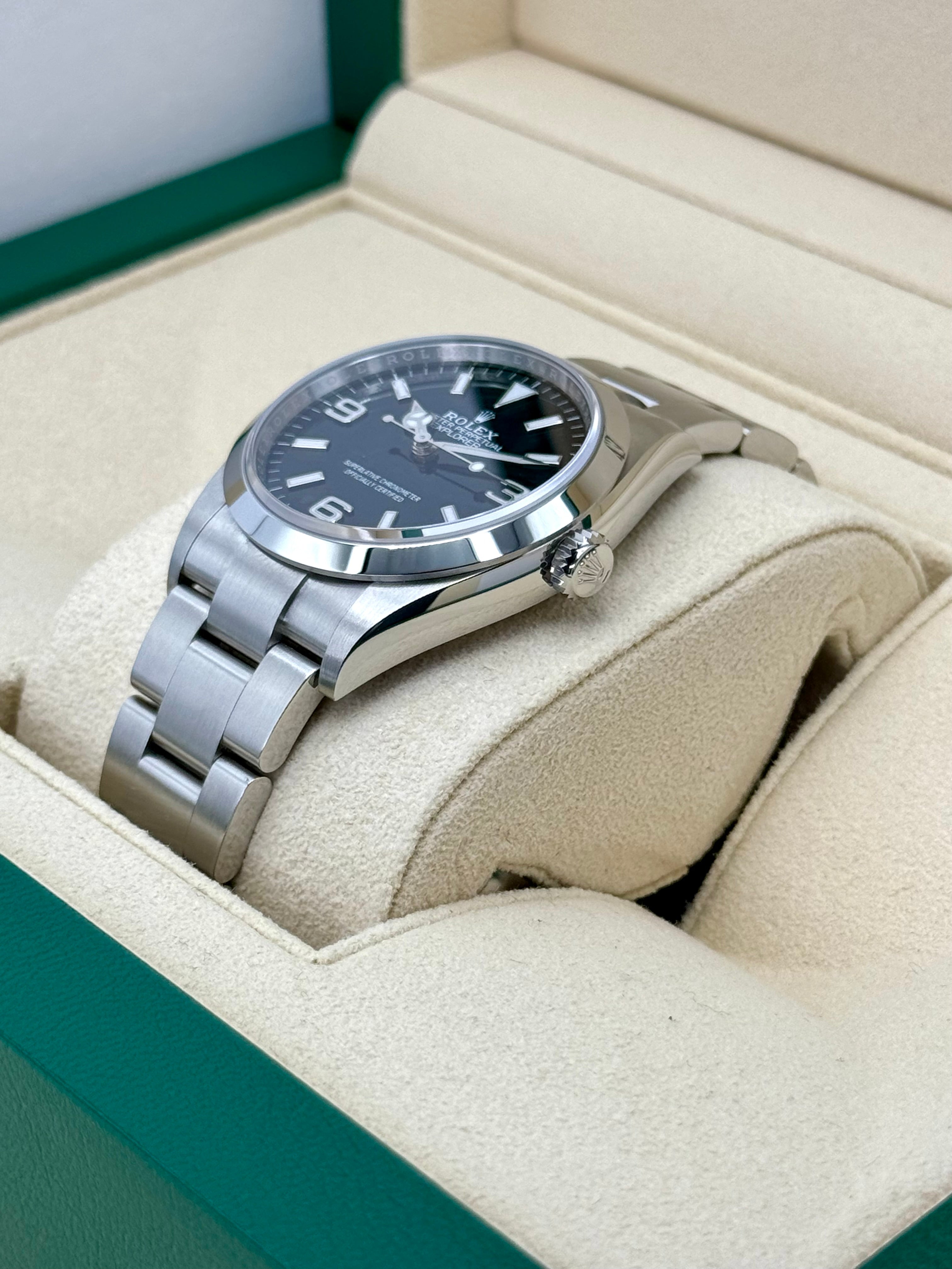 NEW 2024 Rolex Explorer 36mm 124270 ステンレススチール ブラックダイヤル