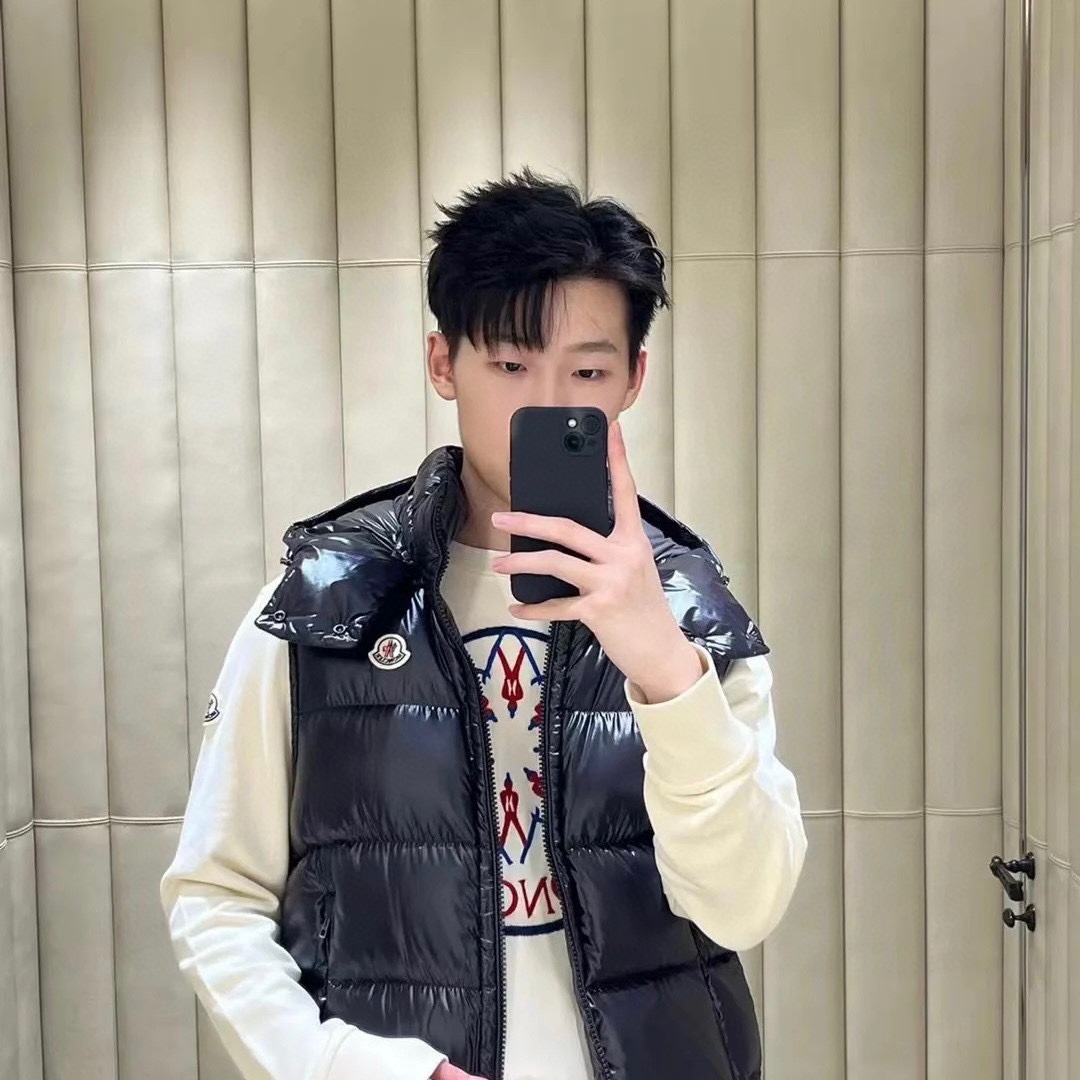 【公式認定ストア】MONCLER  ダウンジャケット Bormes（ユニセックス）「ベスト」(べすと) モンクレール 定番ダウンコート 限定発売中！即完売必至