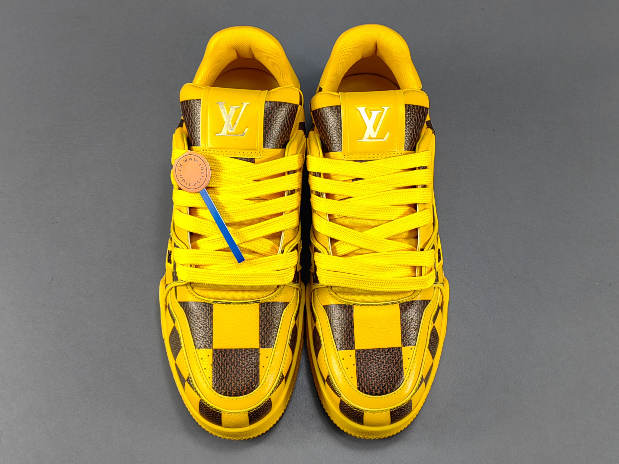 louis vuitton の の 2024 trainer スニーカー 2