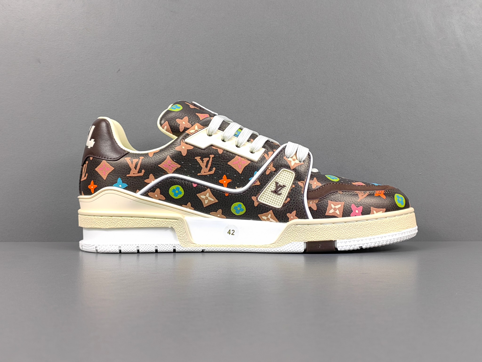louis vuitton の の 2024 trainer スニーカー