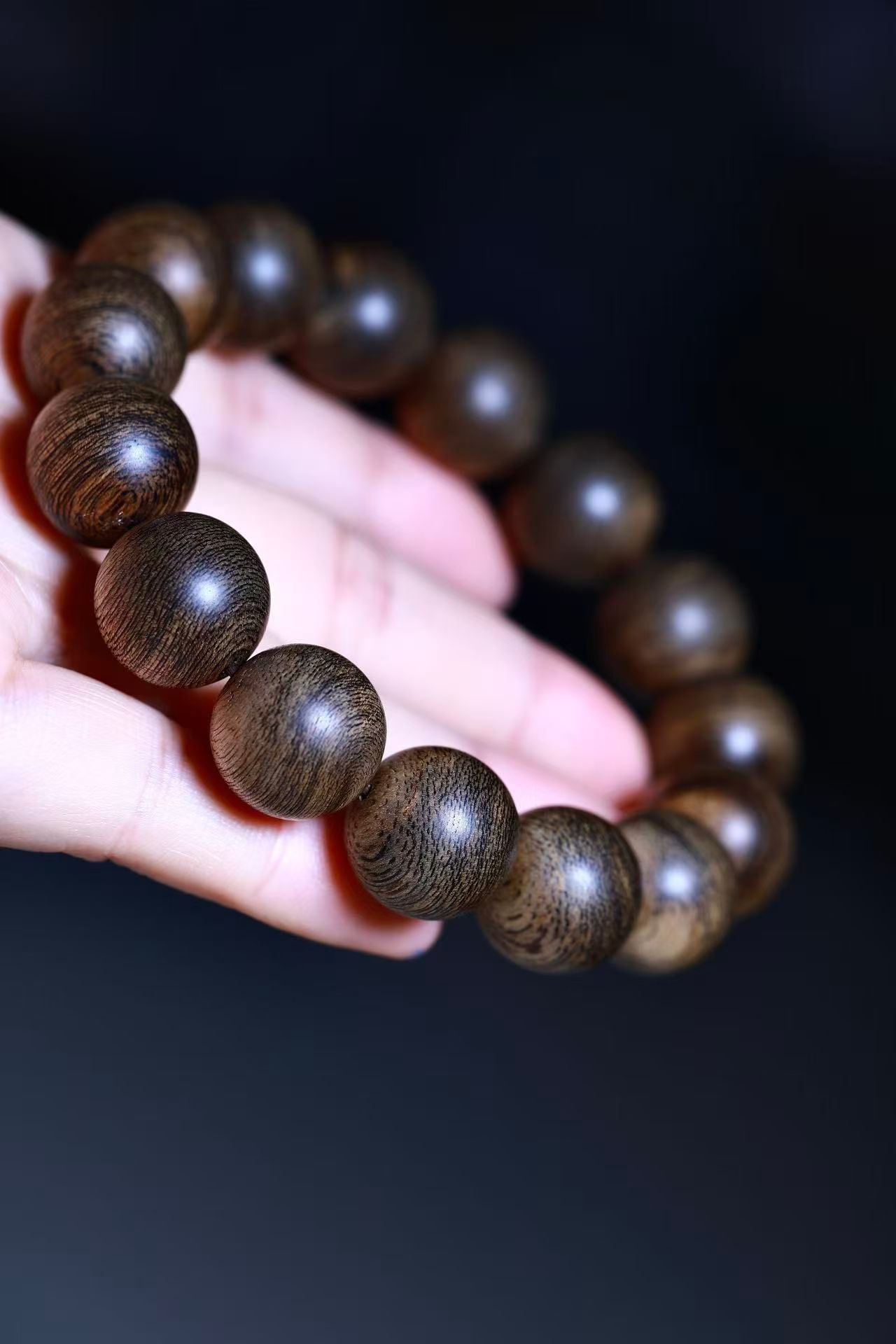 沉香：比黃金還貴的香氣