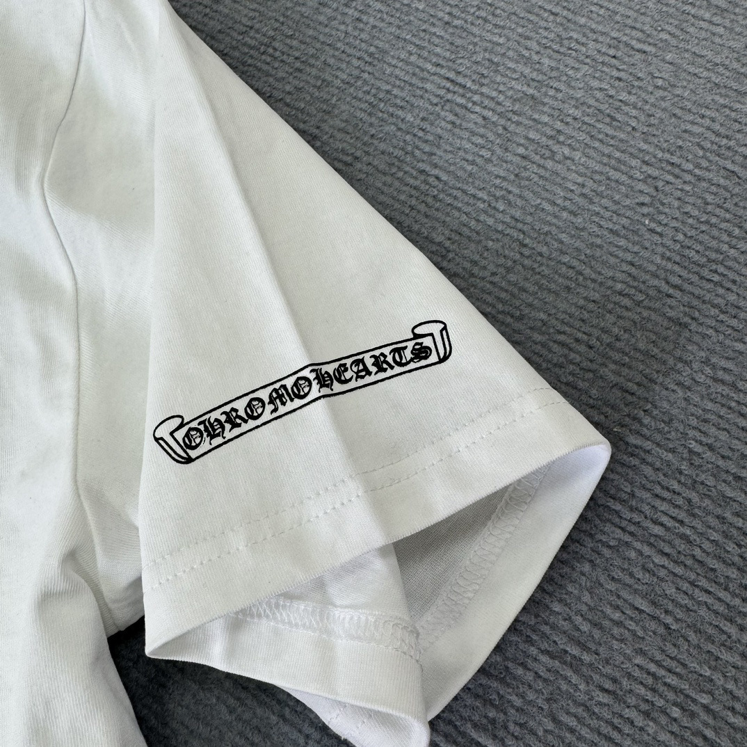 クロムハーツChrome Hearts Tシャツ