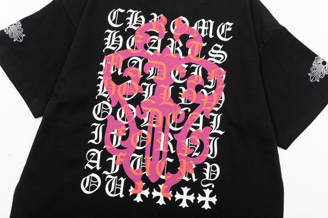 クロムハーツChrome Hearts Tシャツ