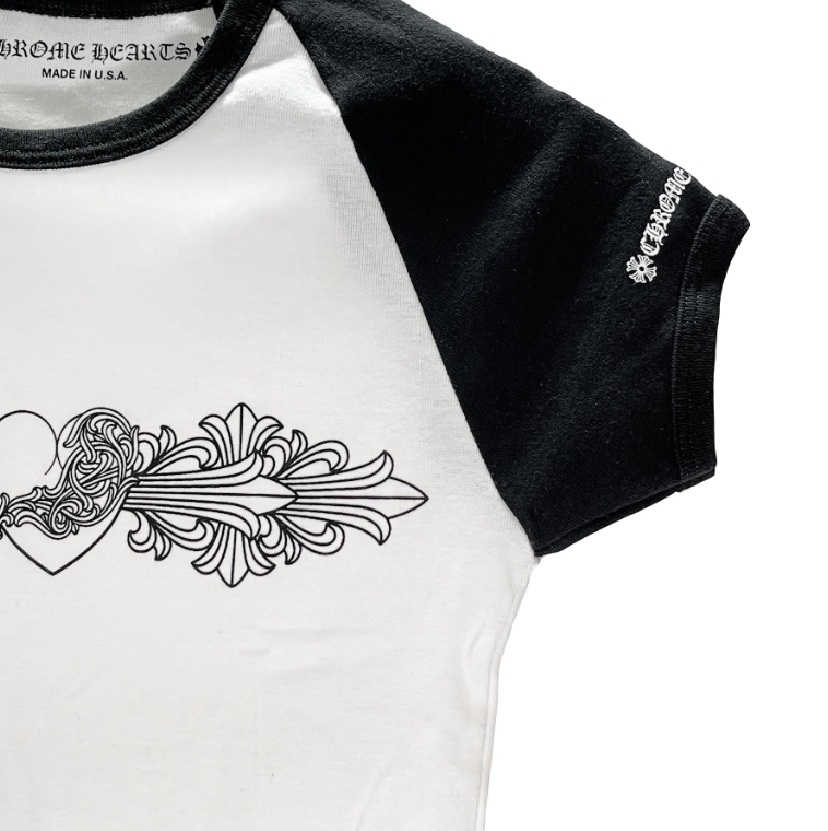CHROME HEARTS (クロムハーツ) バインロゴ ベビーシャツ Tシャツ レディース