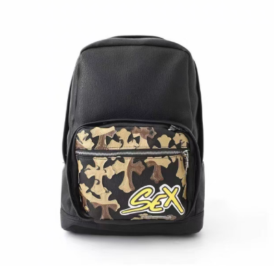 Chrome Hearts ワッペン付きカモフラレザークロスパッチバックパック