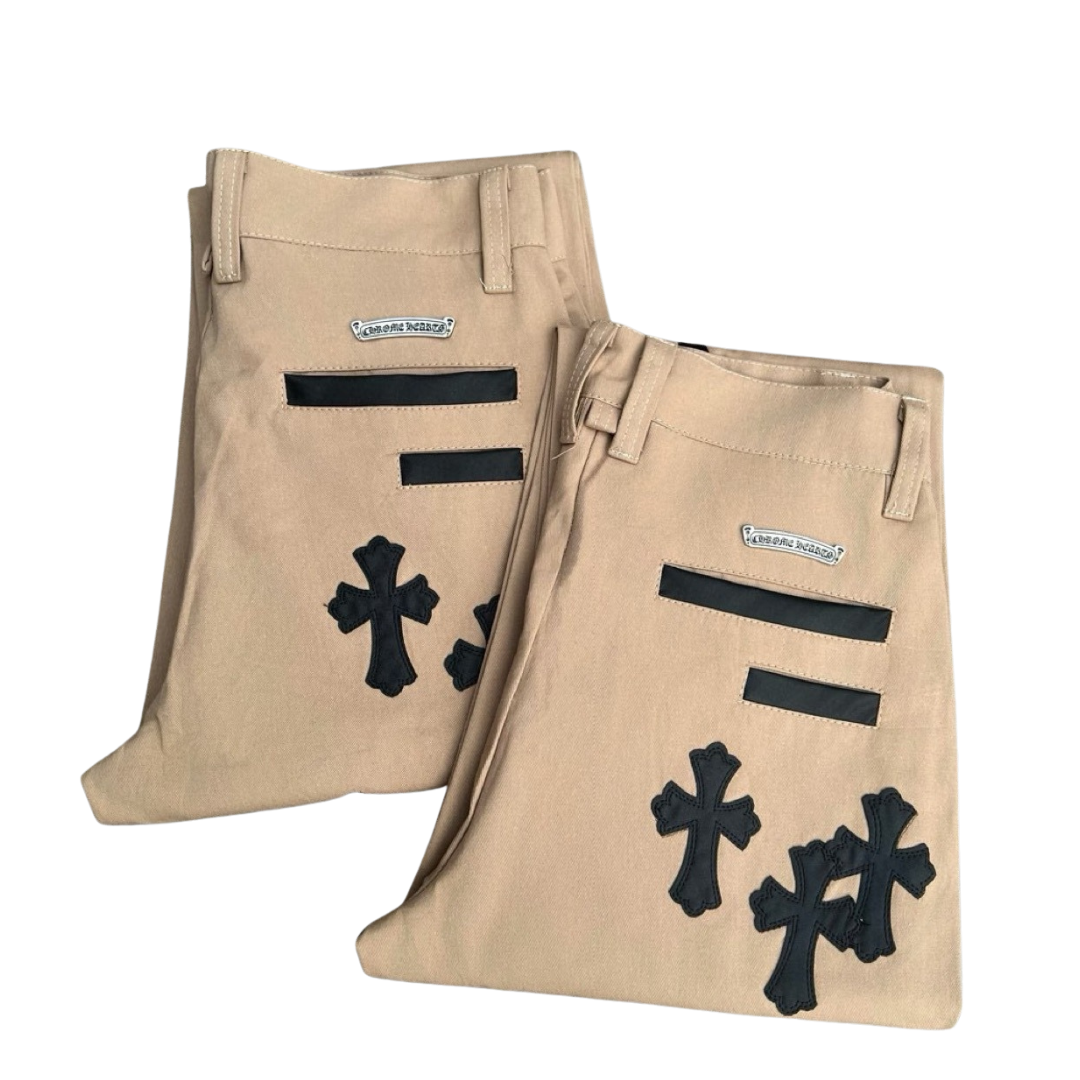Chrome Hearts（クロムハーツ）CHINOS CEM CRS PTCH セメタリークロスパッチ チノパンツ