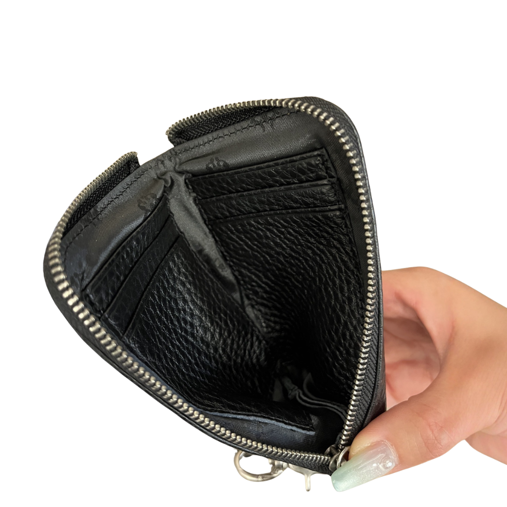 クロムハーツ タイニー ZIP 1セメタリークロスパッチ ウォレット