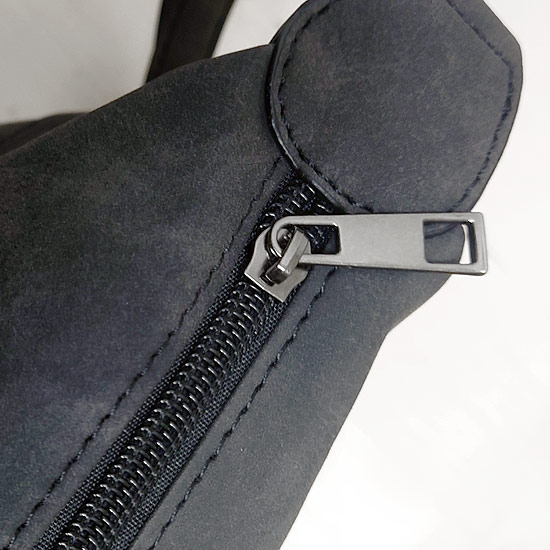 V系 バッグ メンズ モード系 ミニバッグ オラオラ系 ショルダーバッグ PUレザー 十字架 クロス 派手 alcw ミリタリーバッグ 変形 BAG ユニセックス 男 鞄 個性的 お兄系 ヴィジュアル系 ファッション 衣装 ホスト スーツ レディース おしゃれ オシャレ