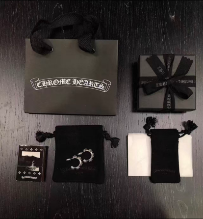 クロムハーツ CHクロスフープイヤリング(ピアス)