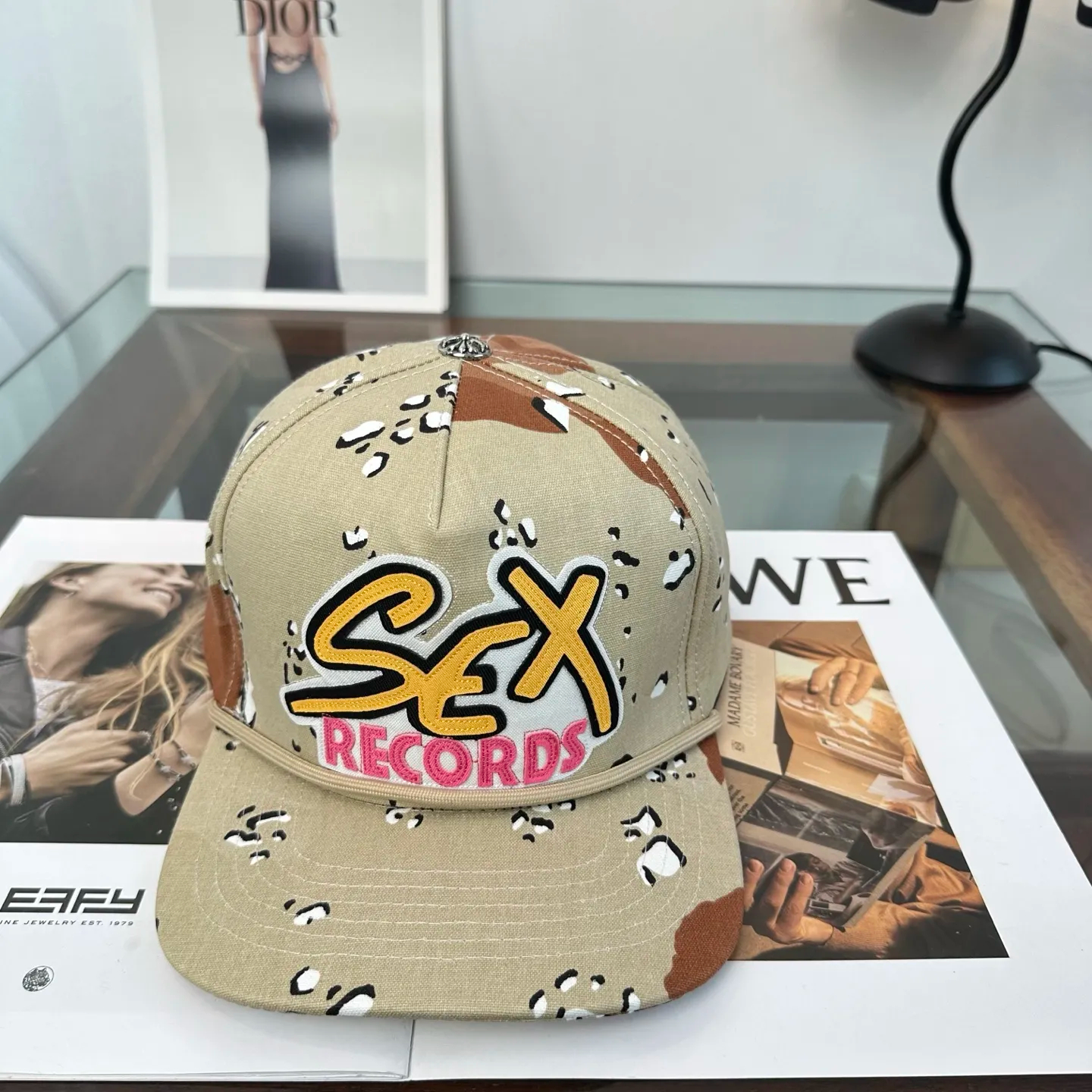 CHROME HEARTS Cross Patch Baseball Cap White x Black – クロム