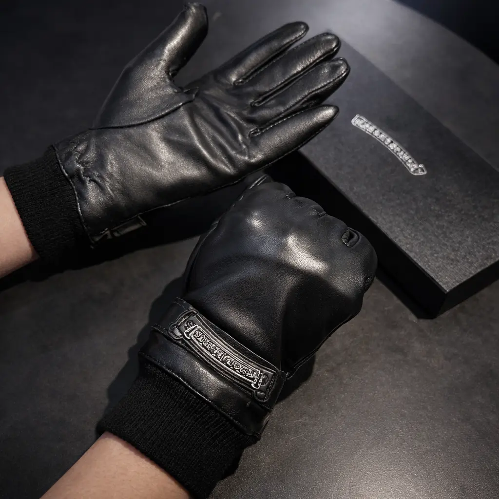 クロムハーツ グローブ ダガー1クロスパッチ