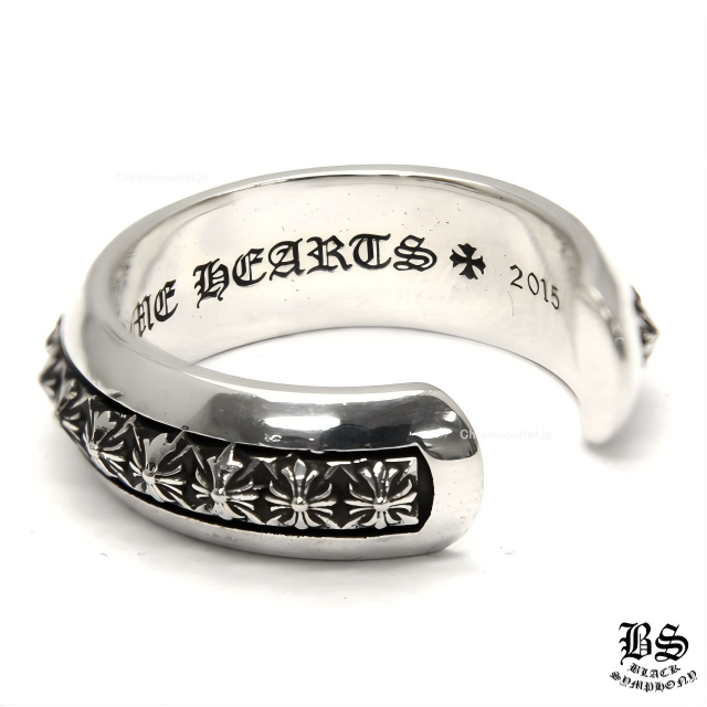 クロムハーツ CHプラスピラミッドオープンバンドリング