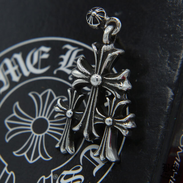 クロムハーツ 3CHクロスドロップイヤリング(ピアス)