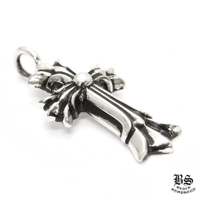 クロムハーツ ダブルCHクロスチャーム