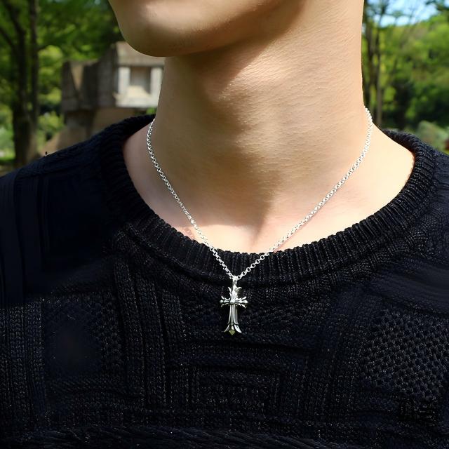 クロムハーツ ダブルCHクロスチャーム