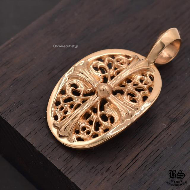CHROME HEARTS クロムハーツ クラシック オーバルペンダントwithパヴェ