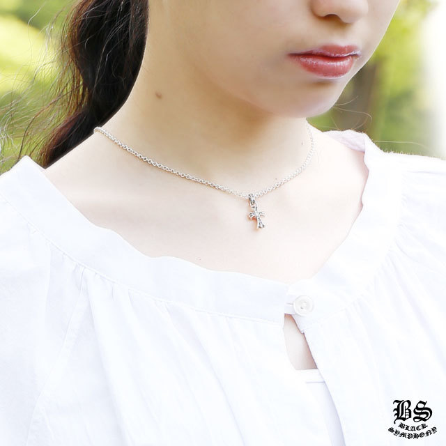 クロムハーツ CHクロスベビーファットチャームwithパヴェダイヤモンド