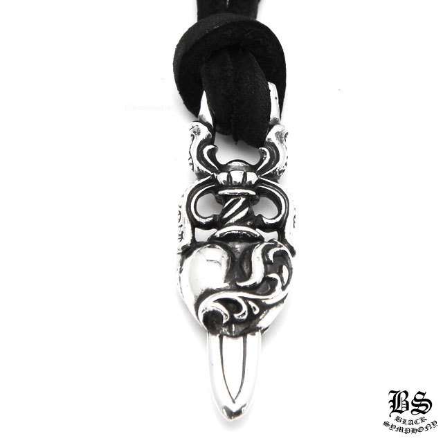 クロムハーツ ダガーハートペンダント