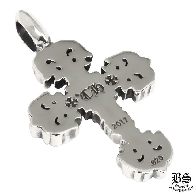 クロムハーツ フィリグリークロスチャーム