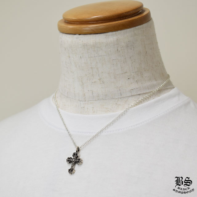 クロムハーツ フィリグリークロスチャーム