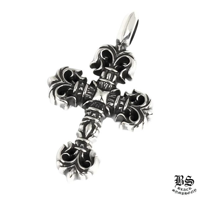 クロムハーツ フィリグリークロスチャーム