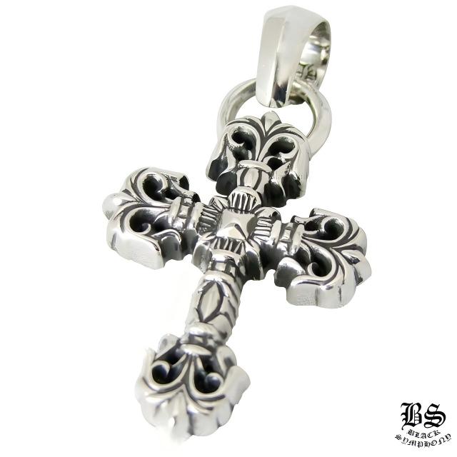 CHROME HEARTS Filigree Cross Pendant XS with Bale | 925 Silver