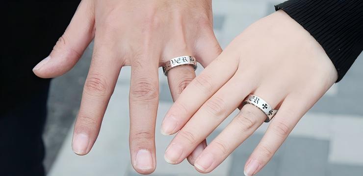 CHROME HEARTS クロムハーツ スペーサー フォーエバーリング6mm 素材