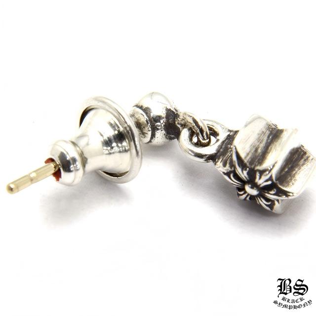 クロムハーツ タイニースタードロップイヤリング(ピアス)