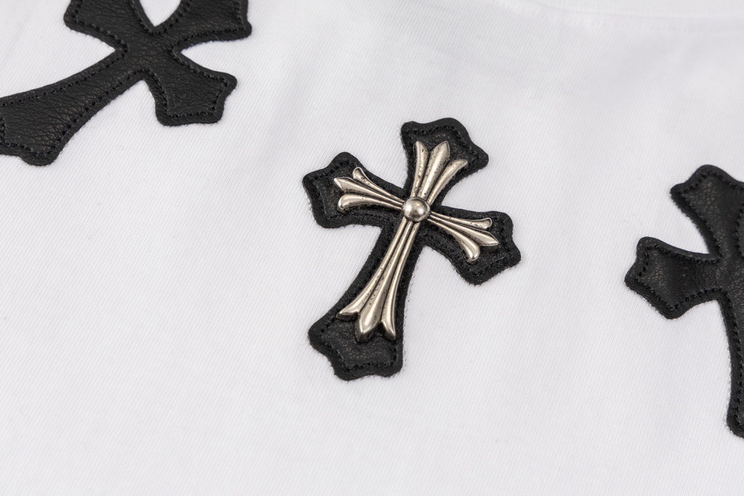 Chrome Hearts Tシャツ黒&白 H0115