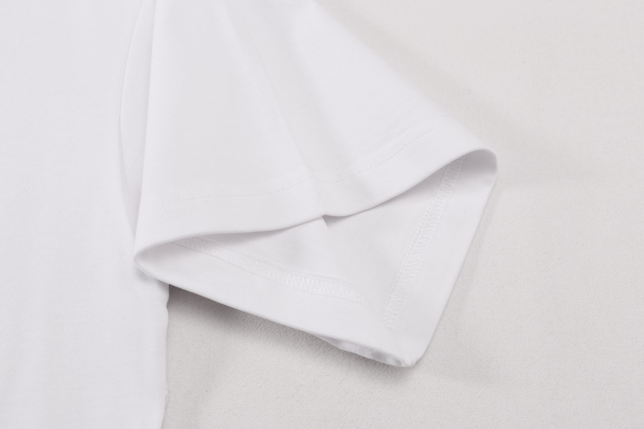 Chrome Hearts Tシャツ黒&白 H0159