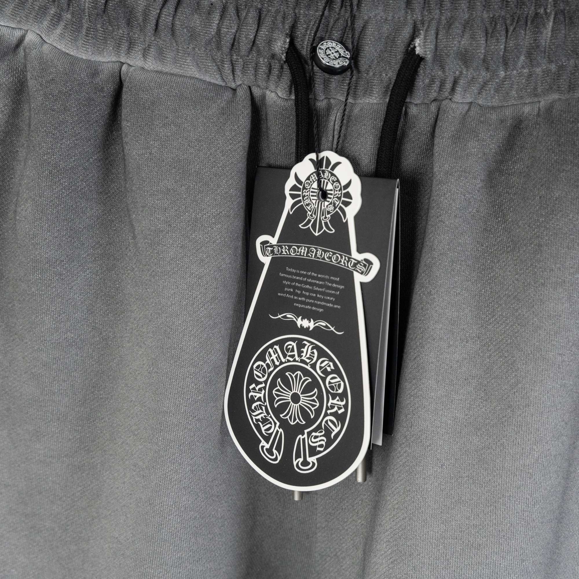 Chrome Hearts CH クロムハーツ 重工ウォッシュ・レザーパッチ・クロス刺繍 ショートパンツ