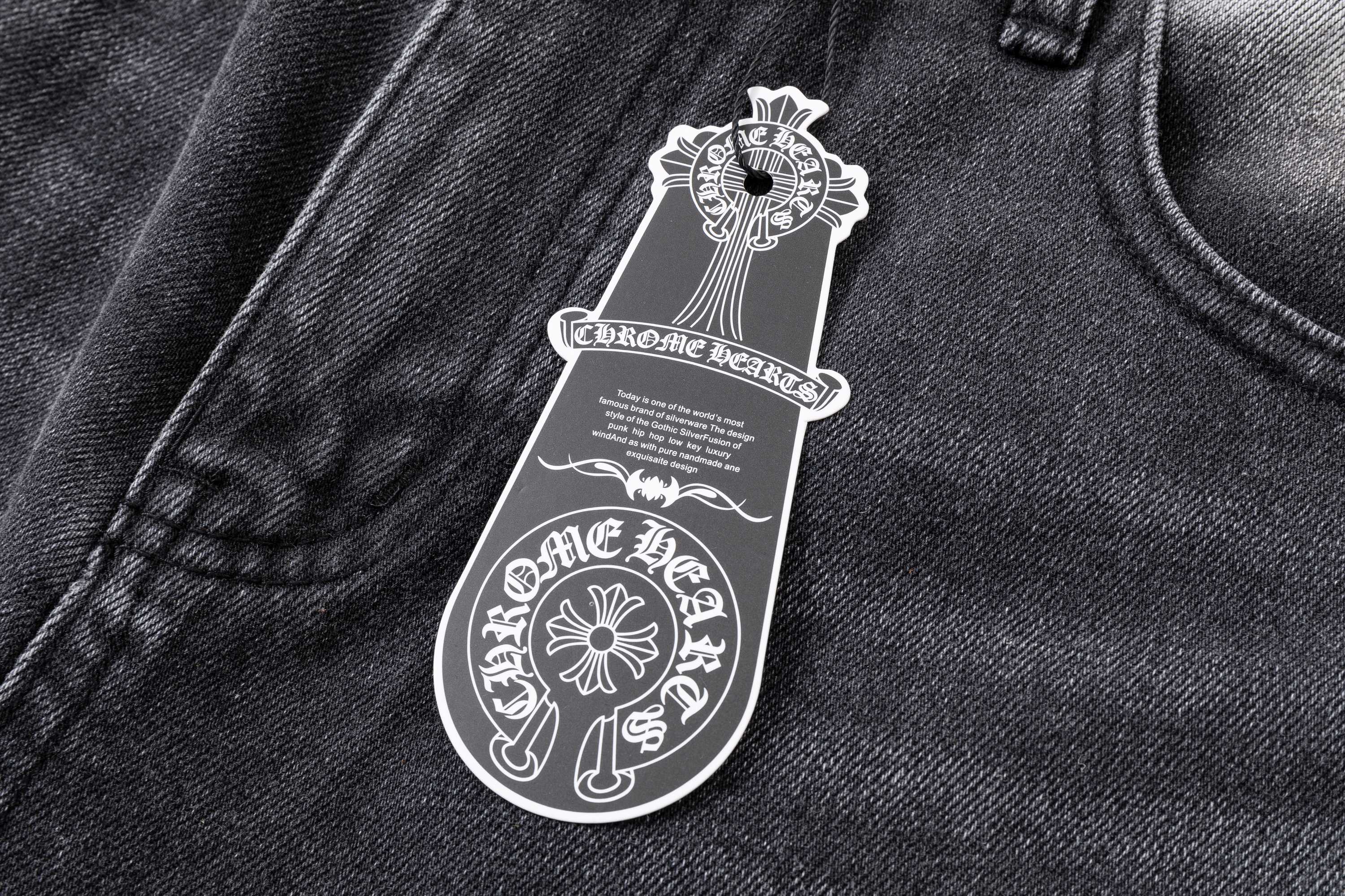 [Copy]Chrome Hearts CH クロムハーツ 重工ウォッシュ・レザーパッチ・クロス刺繍 ショートパンツ