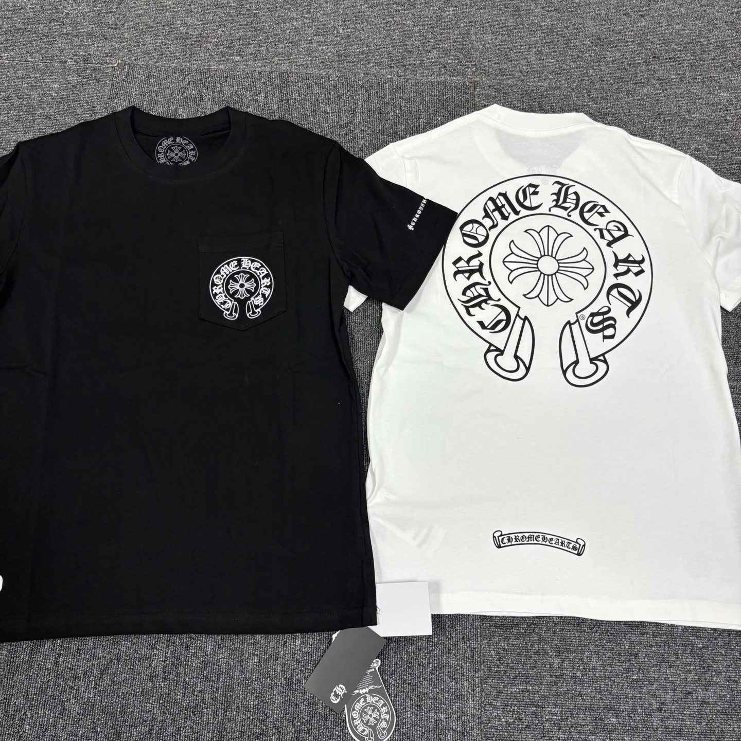 Chrome Hearts T-shirts (black & white) – クロムハーツ アトレット