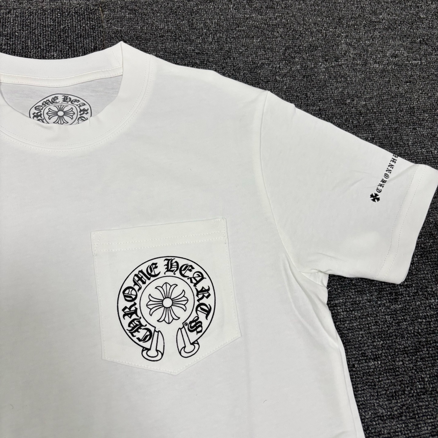 Chrome Hearts Tシャツ黒&白