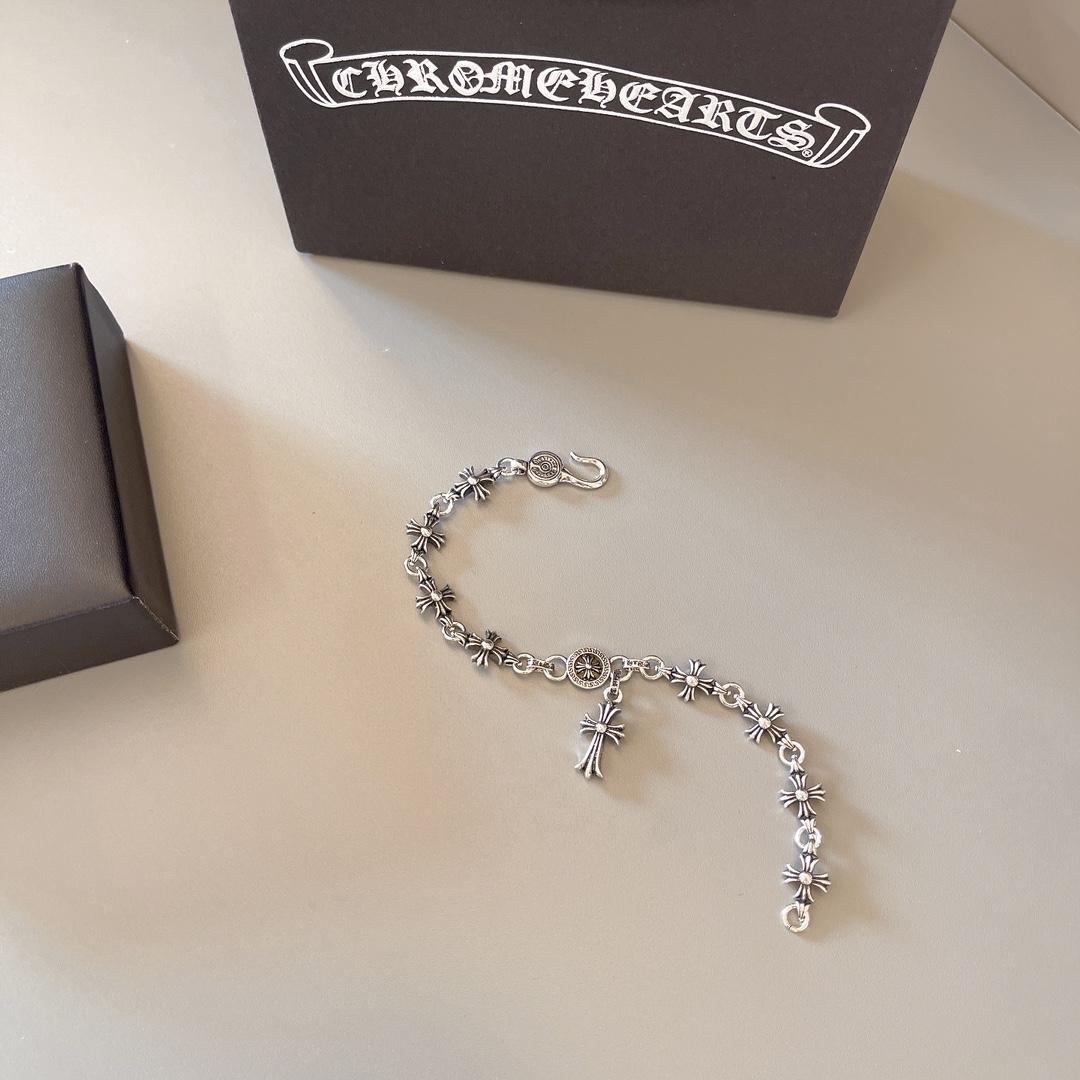 𝐂𝐡𝐫𝐨𝐦𝐞 𝐡𝐞𝐚𝐫𝐭𝐬クロムハーツ風 新作クロスペンダントブレスレット 925シルバー 3サイズ展開