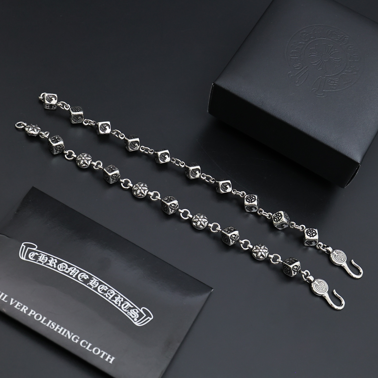 𝐂𝐡𝐫𝐨𝐦𝐞 𝐡𝐞𝐚𝐫𝐭𝐬クロムハーツ風 新作ブレスレット 925シルバー 3サイズ展開